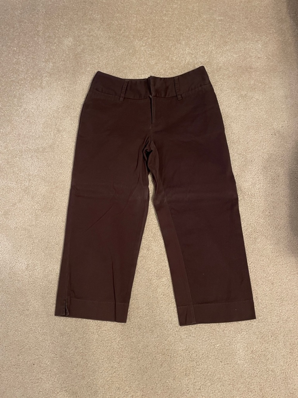 Madison Women's Brown Cropped Dress Pants Size 8 (Like New)